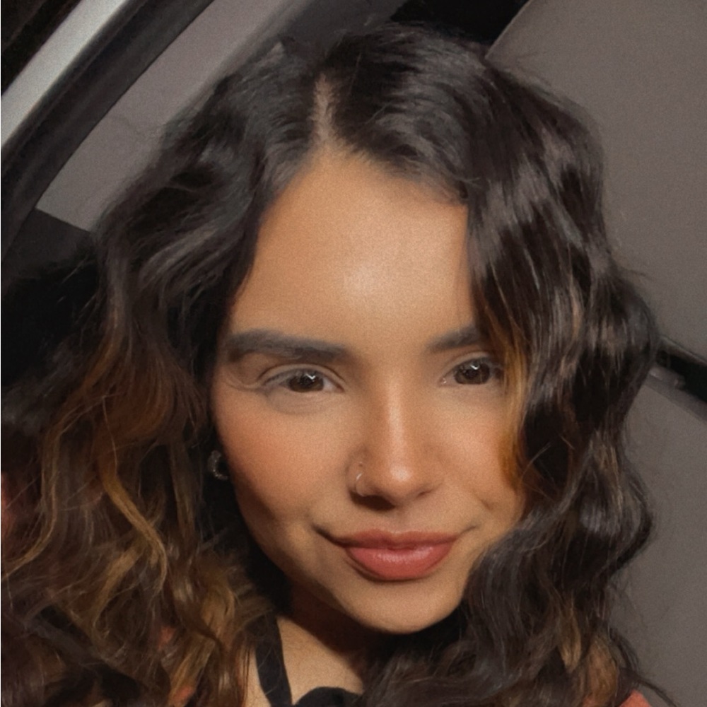 Meet your Posher, Destiny